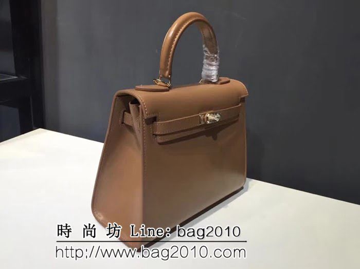 愛馬仕Hermes BOX鏡面牛皮凱莉包 時尚手提包 0AM1004